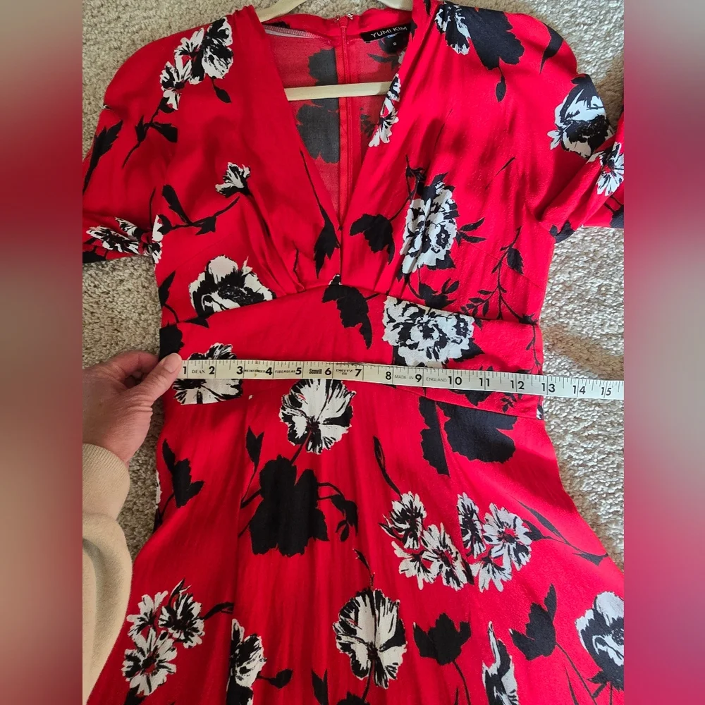 Yumi Kim Size Small Womens Red Black Floral Dress Lomg Sleeves Deep V neck - Picture 7 of 8